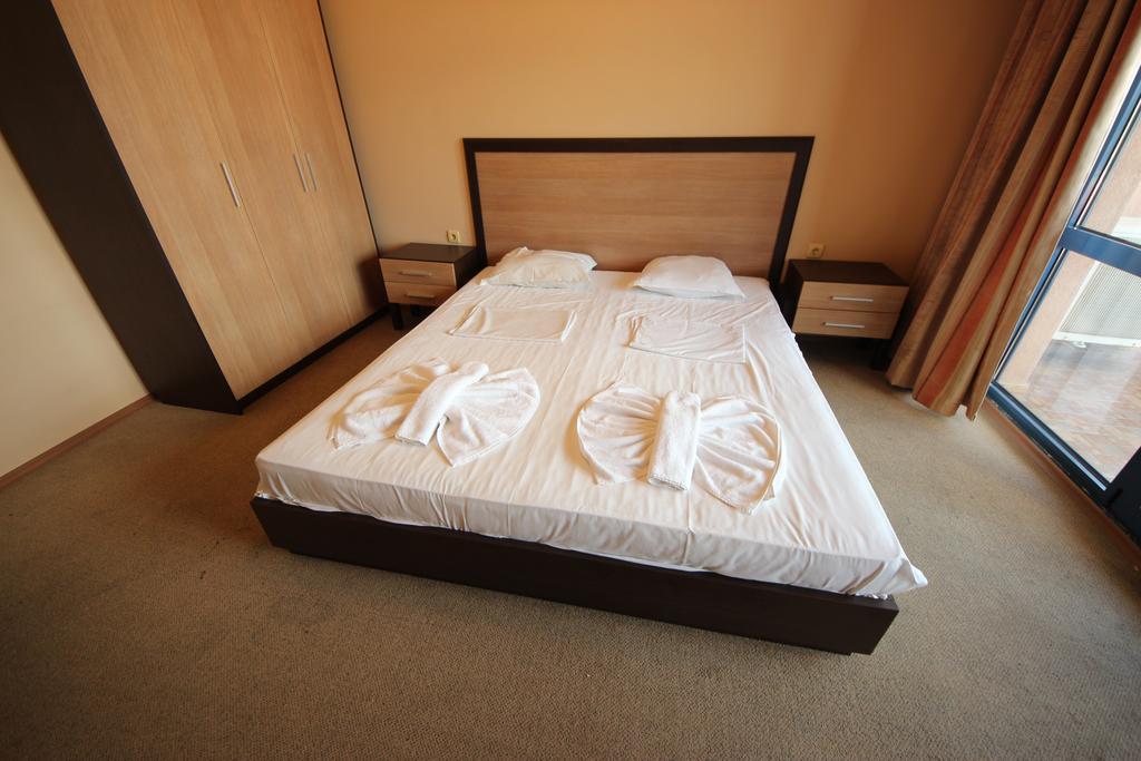 Menada Villa Bonita Apartments Pantai Sunny Luaran gambar
