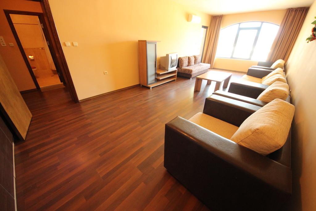 Menada Villa Bonita Apartments Pantai Sunny Luaran gambar