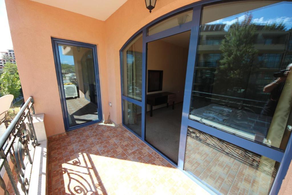 Menada Villa Bonita Apartments Pantai Sunny Bilik gambar
