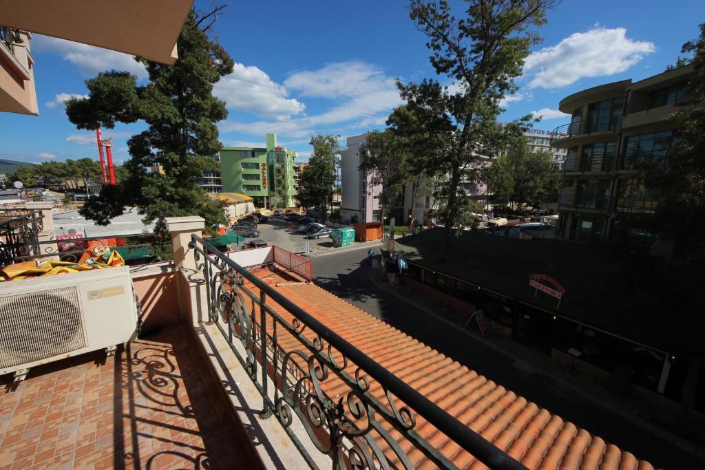 Menada Villa Bonita Apartments Pantai Sunny Bilik gambar