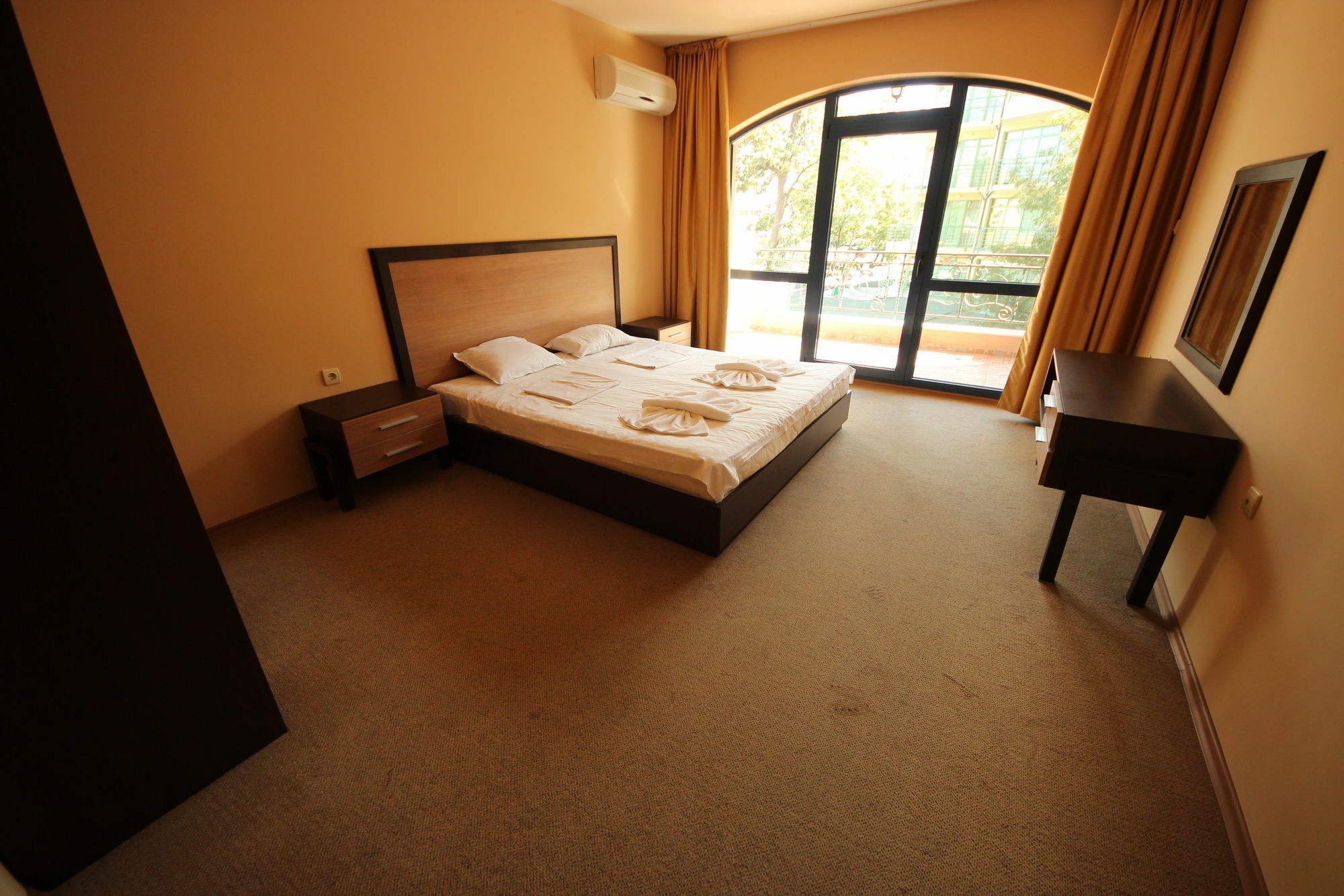 Menada Villa Bonita Apartments Pantai Sunny Luaran gambar