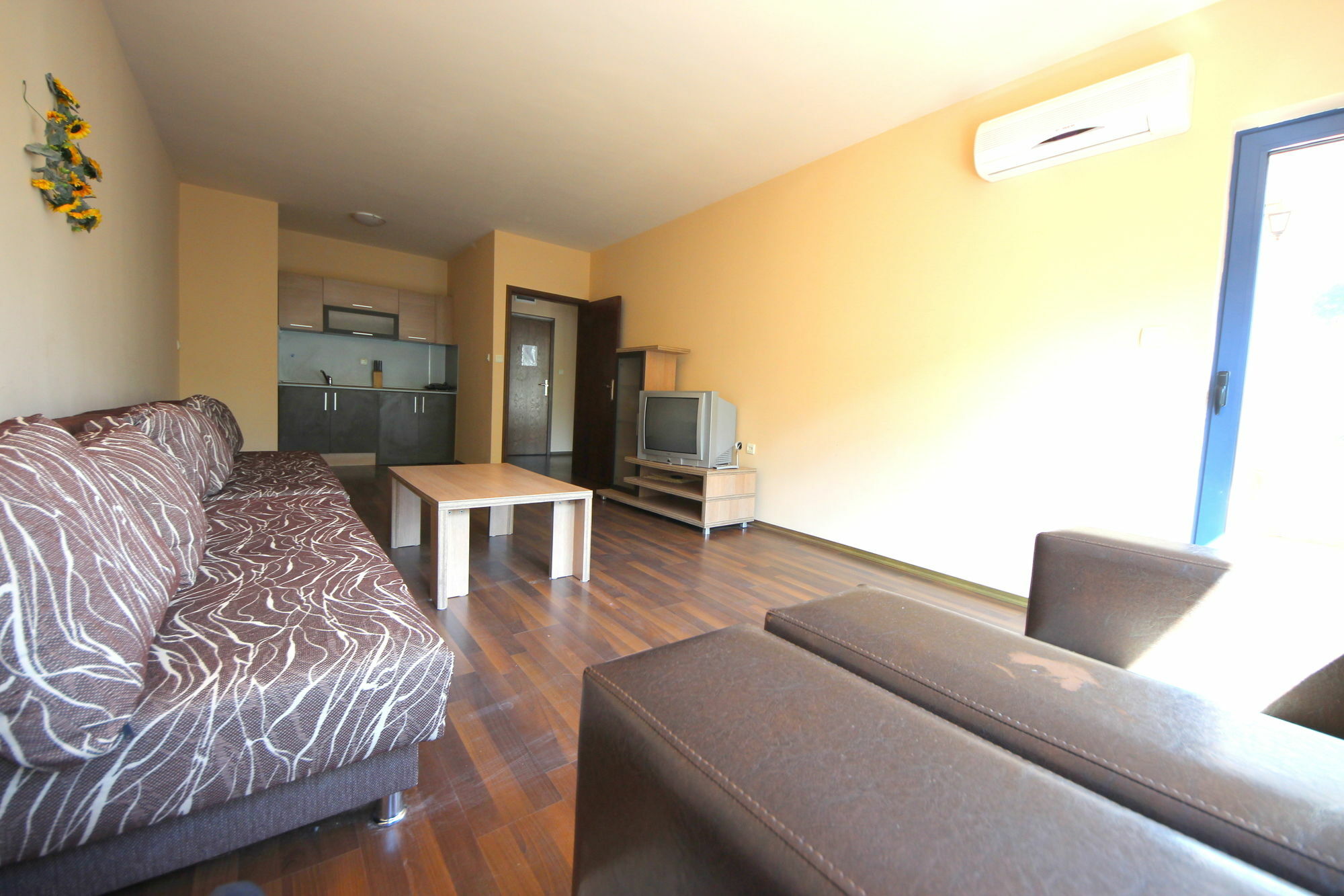 Menada Villa Bonita Apartments Pantai Sunny Luaran gambar