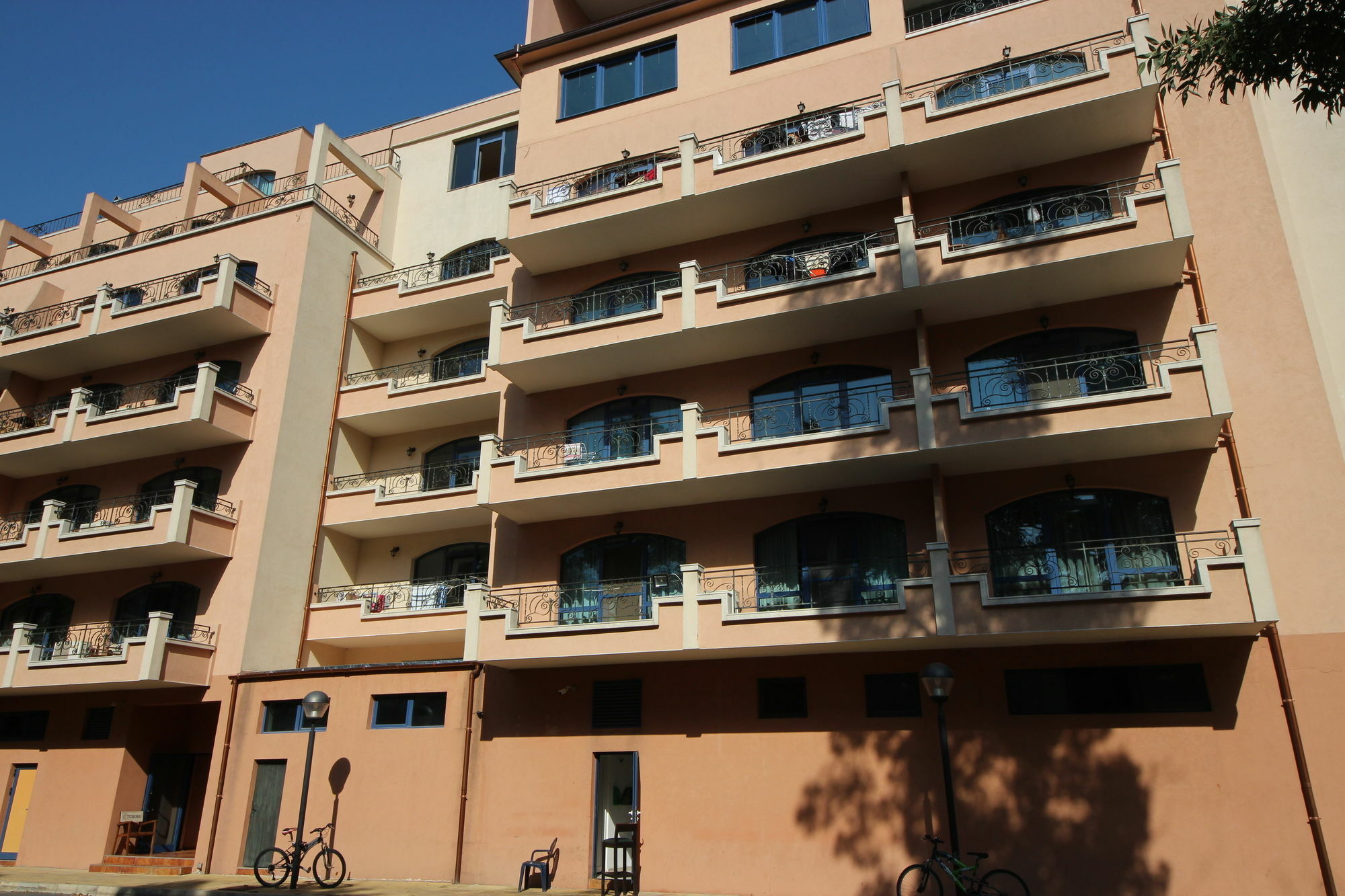 Menada Villa Bonita Apartments Pantai Sunny Luaran gambar