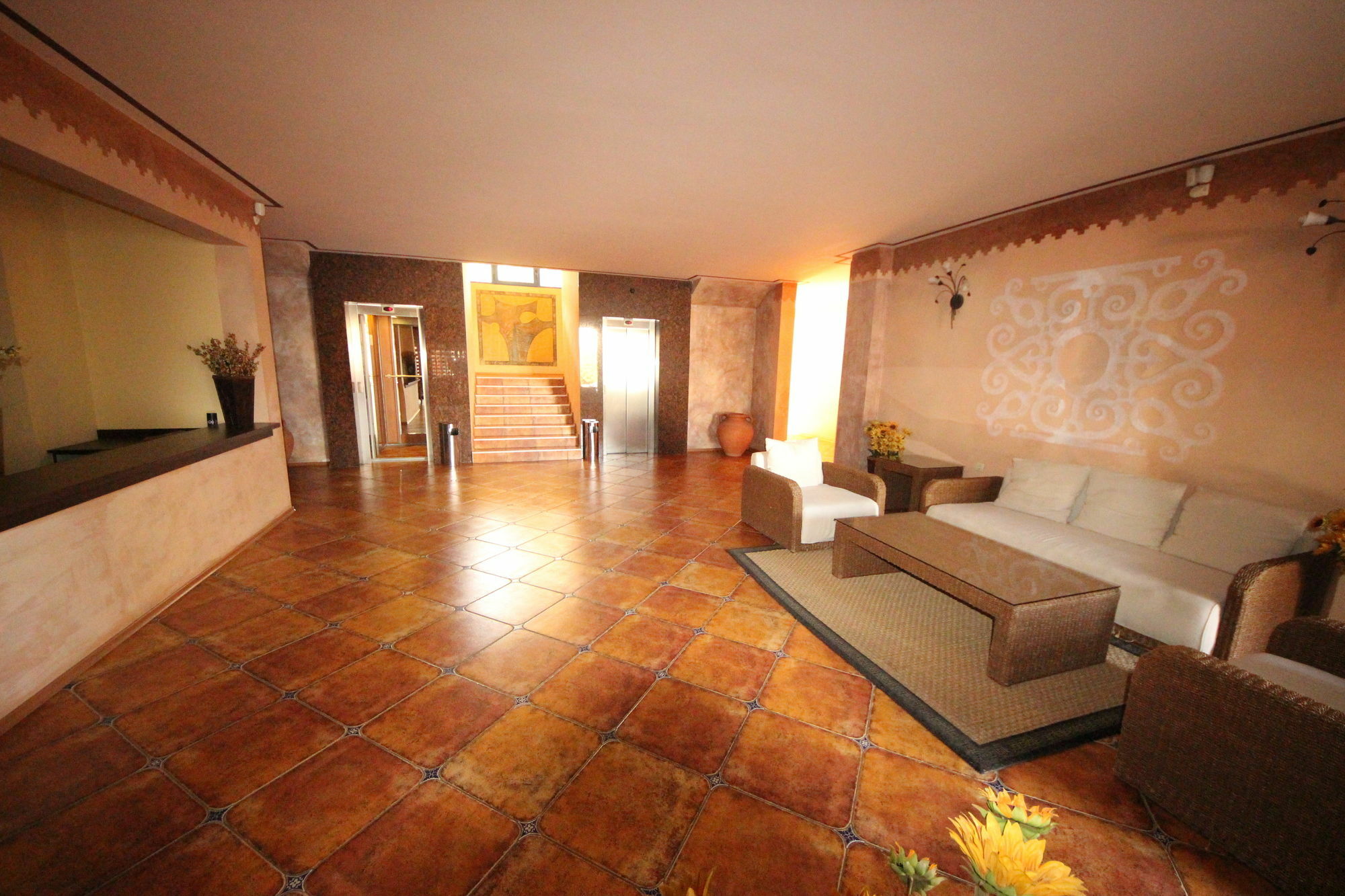 Menada Villa Bonita Apartments Pantai Sunny Luaran gambar